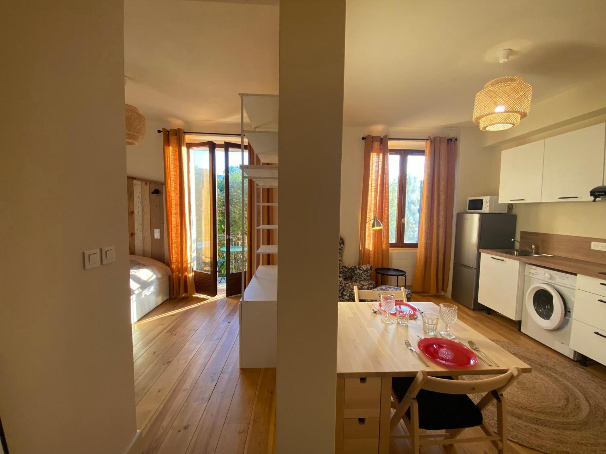 T2 Cocon Avec Balcon Et Parking Apartment Ла Рош-сюр-Форон Екстериор снимка